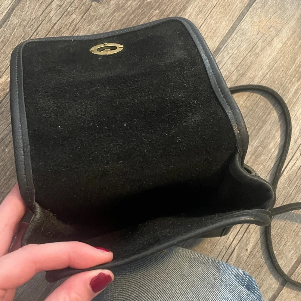 Vintage coach Black Leather Crossbody Bag - Picture 3 of 6